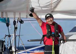 包含DFM血洗NS，Kanavi操刀奇招英雄翻盘顶尖较量淘汰赛，点燃全场激情的词条