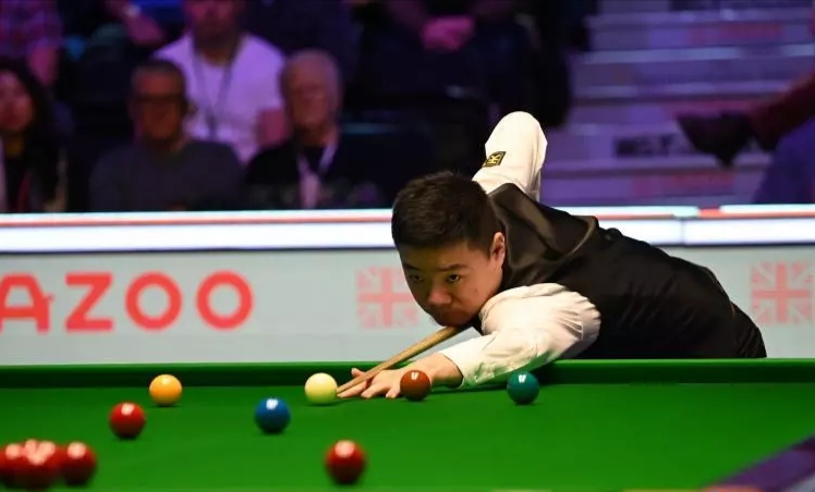 开云下载-KT力克DRX，Bin单局斩获MVP焦点之战四强赛，强势挺进下一轮